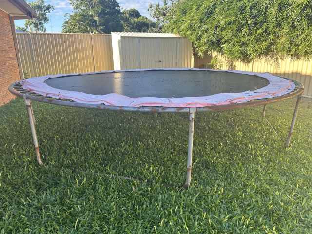 12ft trampoline- works great | Toys - Outdoor | Gumtree Australia Gold ...