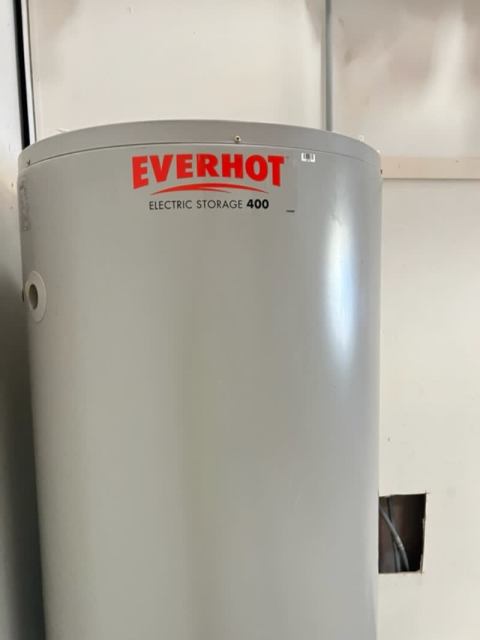 Hot Water Tank 400 litre EVERHOT | Air Conditioning & Heating | Gumtree ...