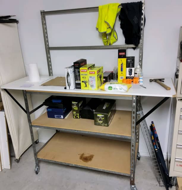 GALVINISED HEAVY DUTY STEEL WORK BENCH ON WHEELS Tool Storage