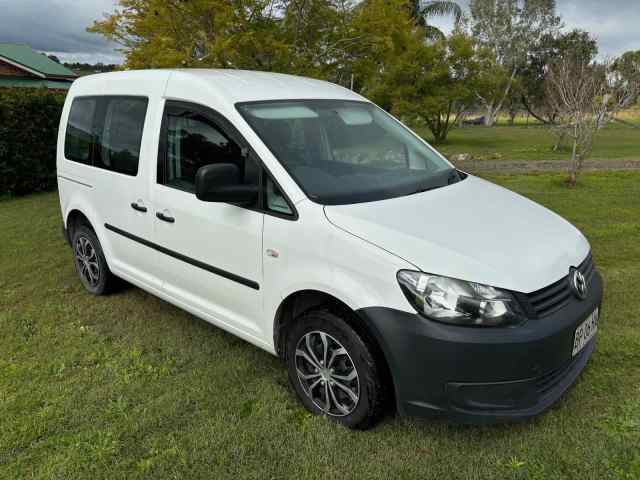 2011 VOLKSWAGEN CADDY LIFE TDI250 7 SP AUTO DIRECT SHIFT 5D WAGON ...