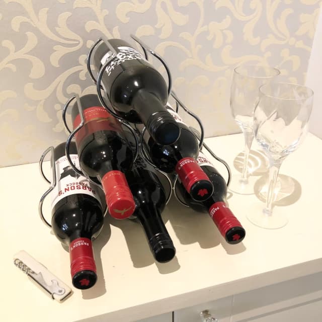 26x30cm 6 Bottle Chrome Triangular Style Wine Rack only Decorative