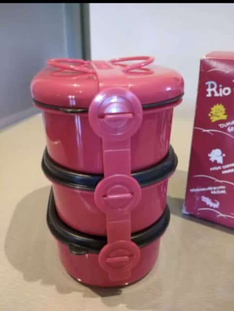 Cute Japanese Portable /Stackable 3 Tier Super Lunch Box