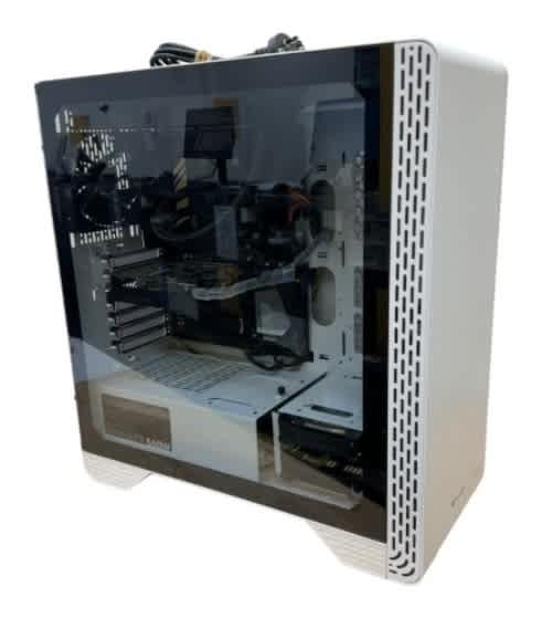 Thermaltake B450 Aorus Pro Wifi AMD Ryzen 5 16GB 1TB Desktops in