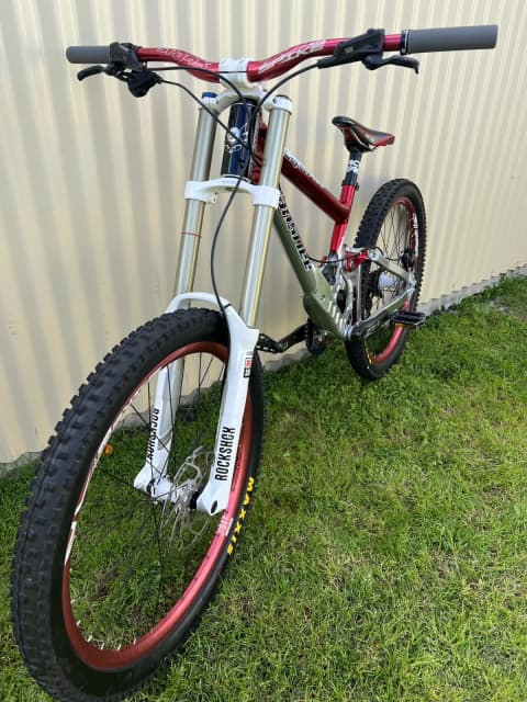 Banshee legend mk2 downhill bike | Men's Bicycles | Gumtree Australia ...