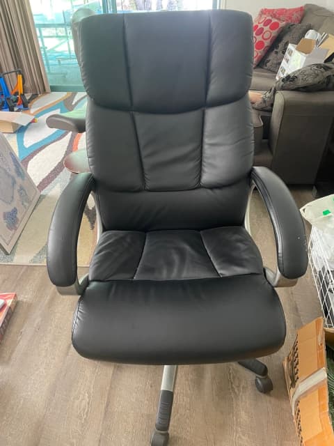 officeworks yorkshire executive chair