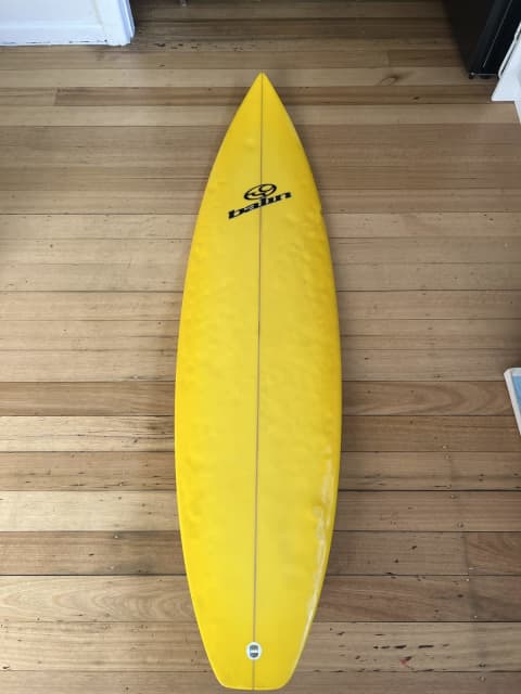 Balin surfboard store