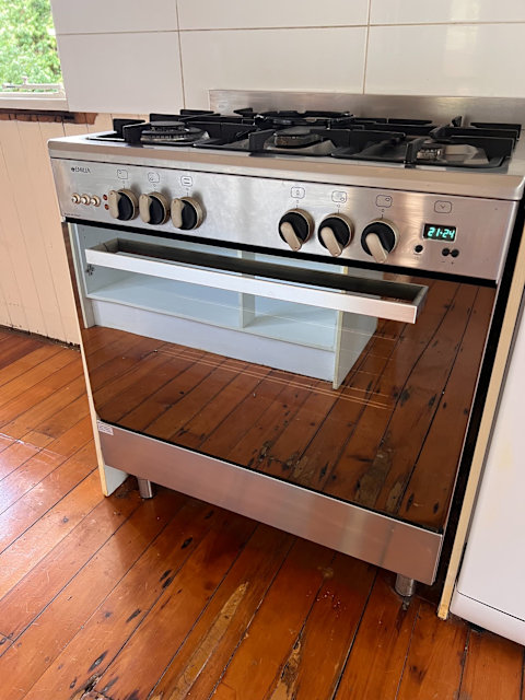 emilia cooktop and oven