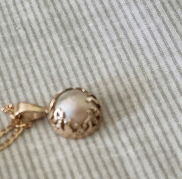 9ct GOLD DESGN GENUINE PEARL Antiques Gumtree Australia Mandurah