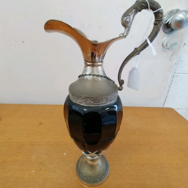 Vintage Button Cherry Brandy liquor decanter/ carafe Collectables