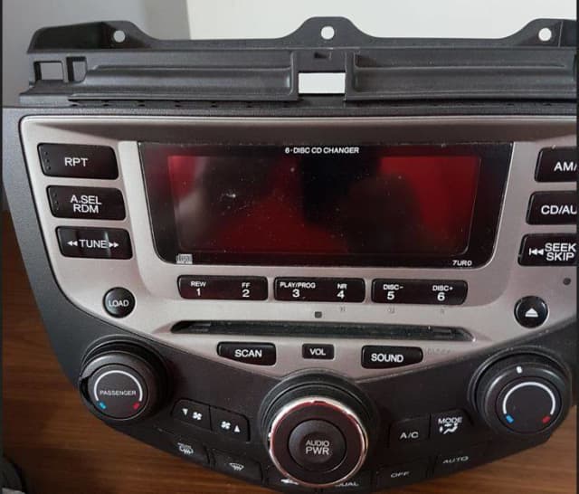 Honda Accord Head Unit Audio, GPS & Car Alarms Gumtree Australia