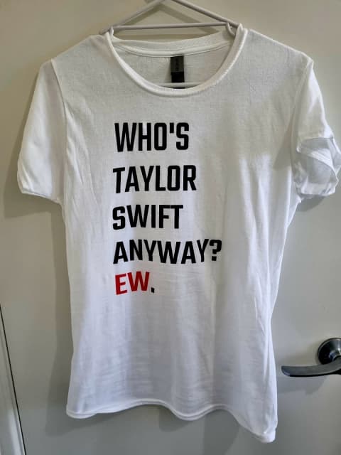 USA Jacket Who’s Taylor Swift Anyway EW T-Shirt