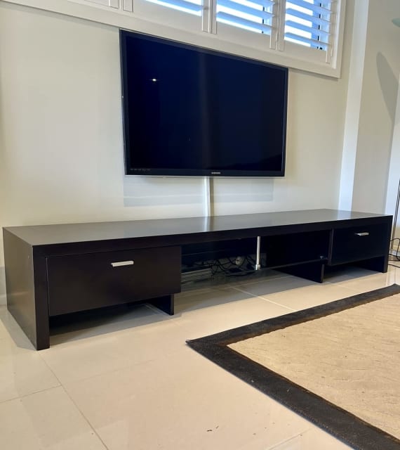 Nick Scali ‘Silo’ Lowline Entertainment Unit Entertainment & TV