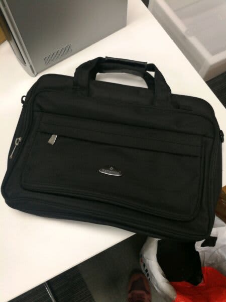 40cm Samsonite laptop bag with strap | Bags | Gumtree Australia Inner ...