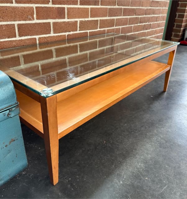 Solid wood coffee table set Coffee Tables Gumtree Australia