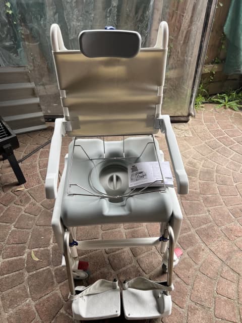 shower/toilet chair- Aquatic ocean VIP ergo | Miscellaneous Goods ...