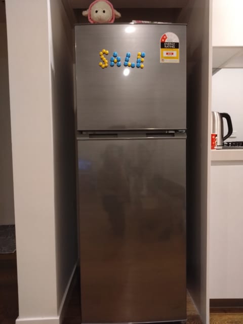 second hand cake display fridge for sale