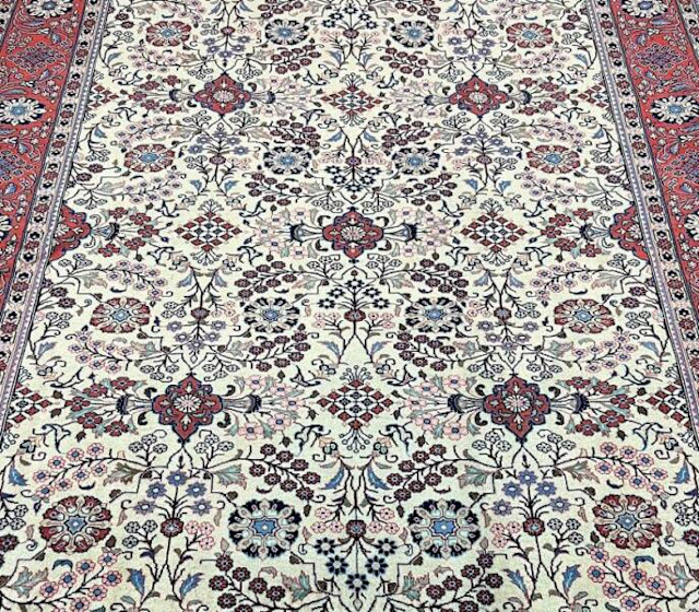 Full room size lambs wool handmade antique Persian Mashad rug 3x2.2m