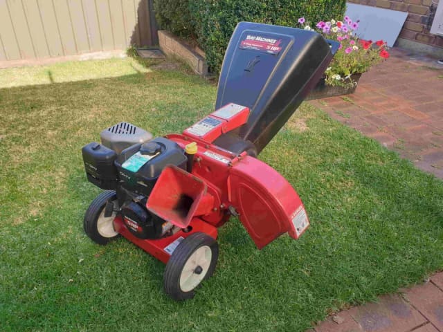 Yard machine whipper discount snipper