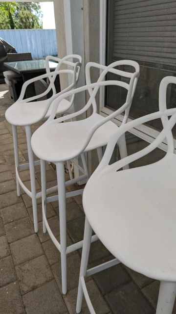 4 x white high chairs - Dining Chairs in Joondalup WA | Gumtree Australia