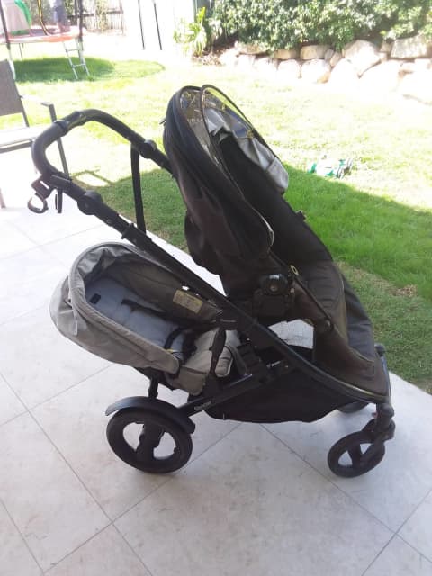 steelcraft running pram