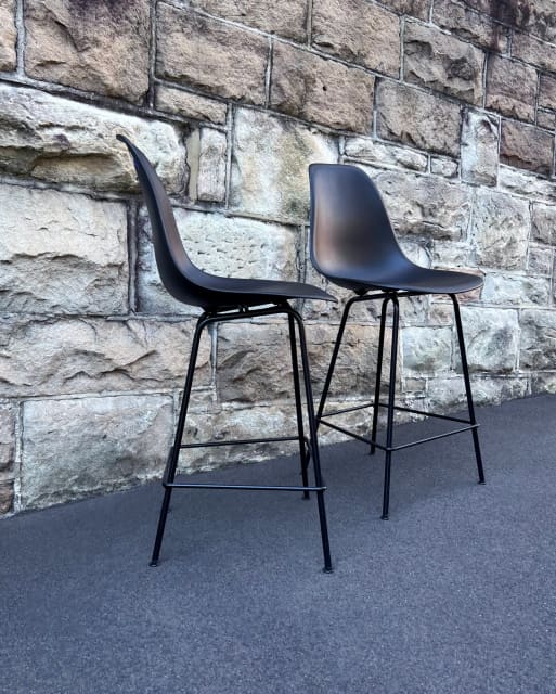 Pair of Eames Herman Miller Bar Kitchen Stools in Black rrp 2980