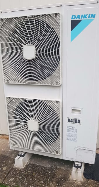 daikin inverter r410a