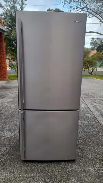 westinghouse 690 litre fridge