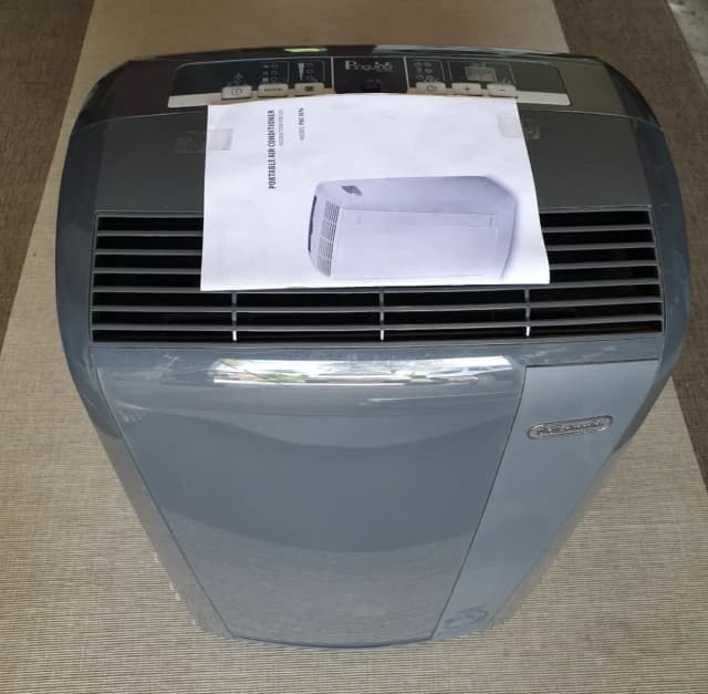 Delonghi PACN76 Pinguino Airtoair Portable Air Conditioner Air