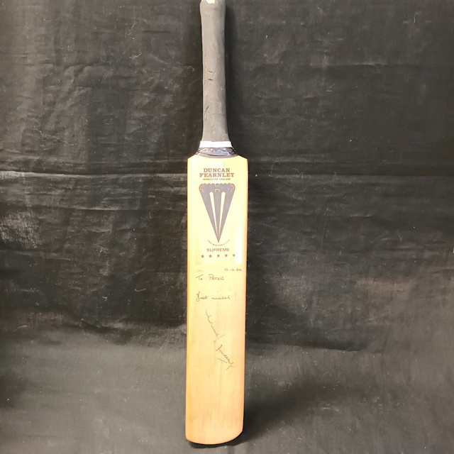 Vintage 1984 signed mini cricket bat signature unknown Collectables