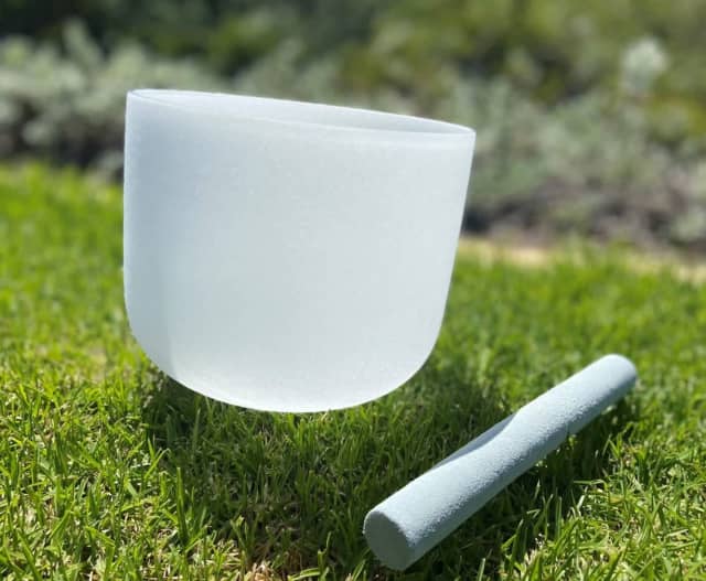 Third Eye Chakra8 inchCrystal Singing bowlSound TherapyNew Other Books, Music & Games