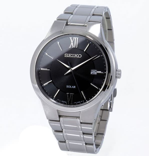 Seiko Solar Black Dial Men's Watch Silver Date Window V157-0BE0 |  Watches | Gumtree Australia Port Adelaide Area - Northfield | 1308616785