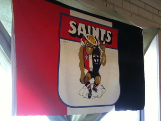 Vintage St Kilda SAINTS AFL Football Cloth BANNER VFL 1976 ...