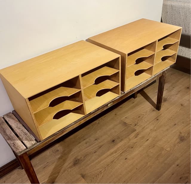 Retro Wooden paper file magazine storage display. Have 2 desktop