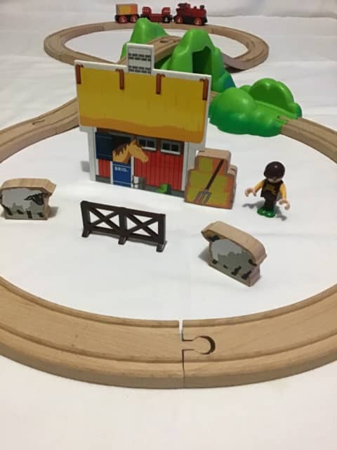 brio fun on the farm train set