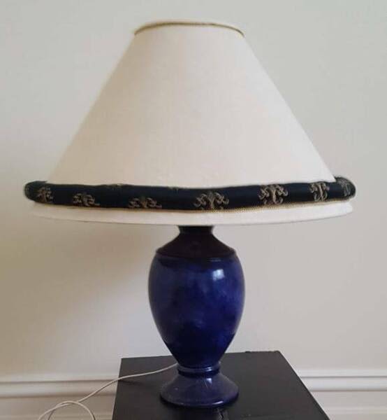 Large Retro Ceramic Lampstand and attractive Shade Table & Desk Lamps