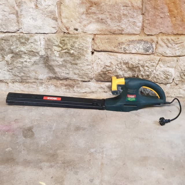 Ryobi corded hedge Trimmer RG551D Power Tools Gumtree Australia