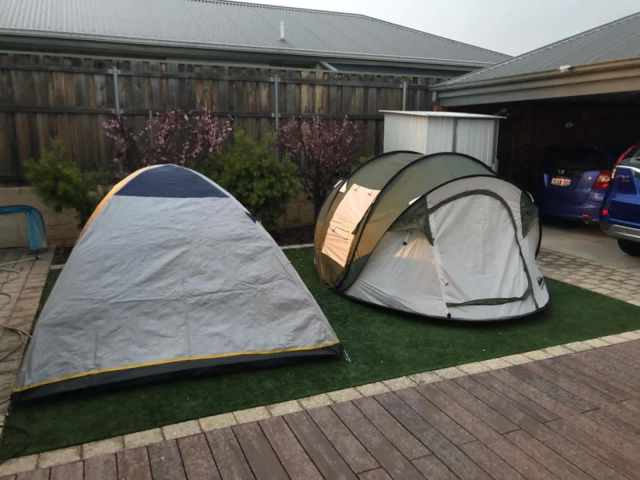 Instant Up Camping Tent 4-5 Person Pop up Tents Family Hiking Dome ...