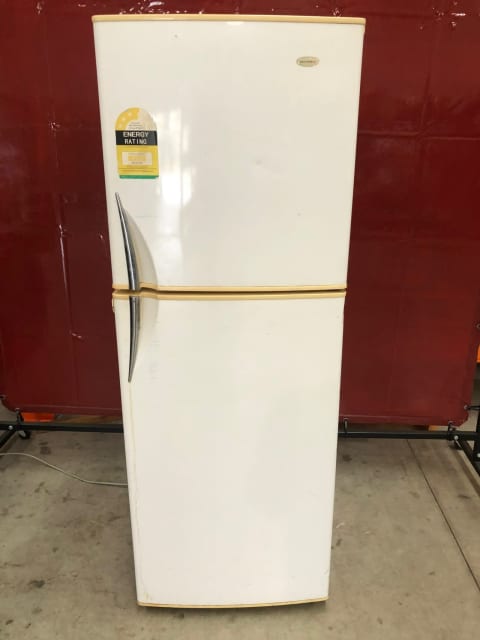 gumtree beer fridge