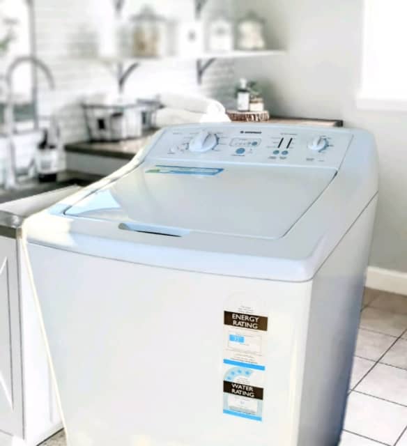 Large 8kg Simpson Top Load Washing Machine with Ezi Sensor Washing