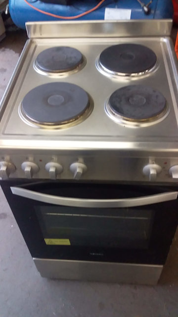 technika electric stove