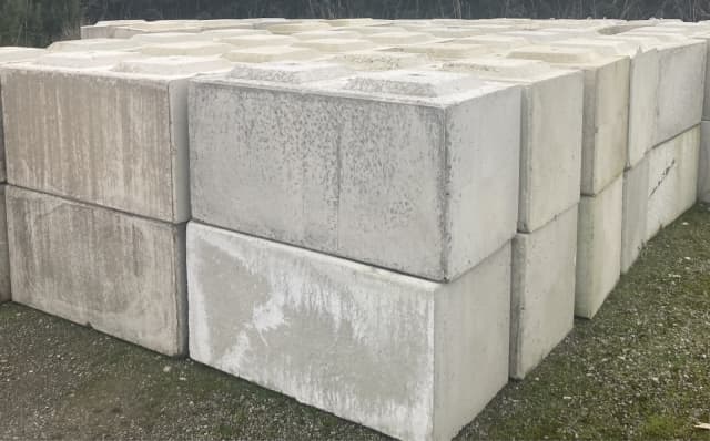 Concrete Blocks - Miscellaneous Goods in Smithton TAS | Gumtree Australia