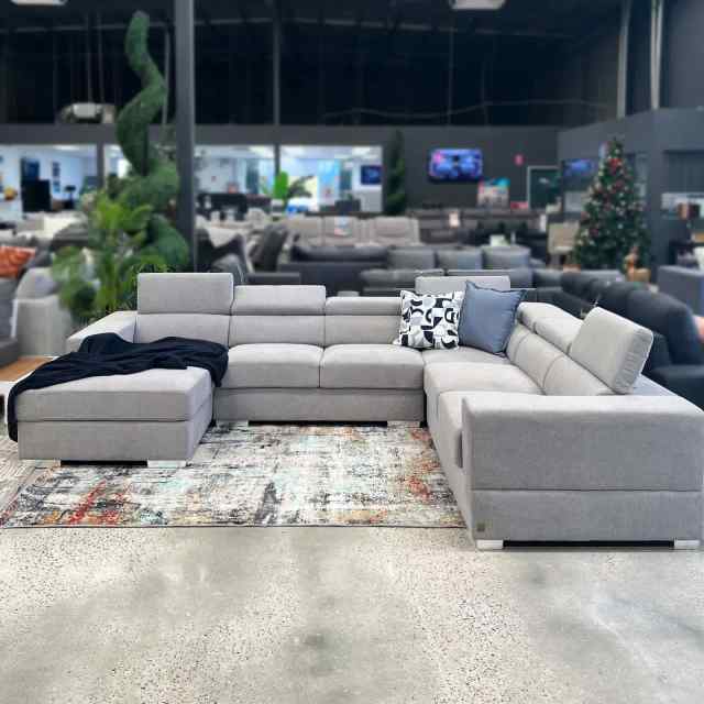 DISPLAY LEFT! Large & Comfy Alessandra Light Grey Ushaped Sofa Sofas