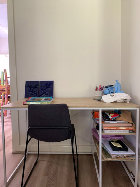 gumtree desk and chair