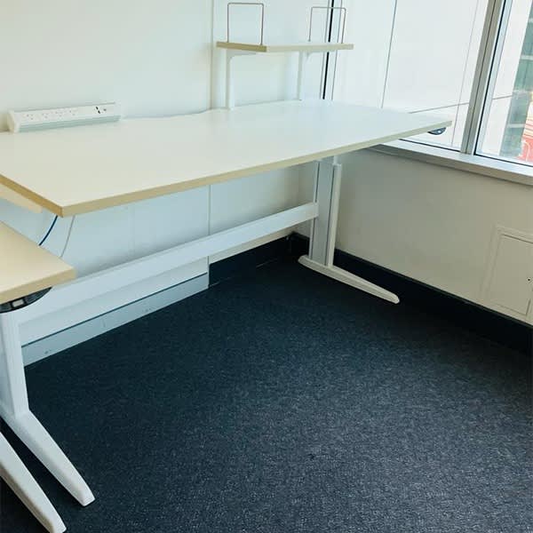 Our Price 350 RRP 1100! Electric desk, standup desk,sit stand office Desks in Ultimo NSW