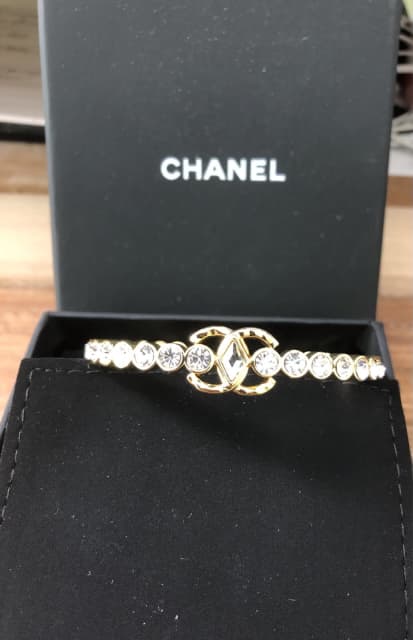 Coco Chanel bracelet CHANEL  VALOIS VINTAGE PARIS
