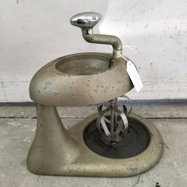 Mid Century cast iron Kan Wondamixer hand cranked kitchen beater