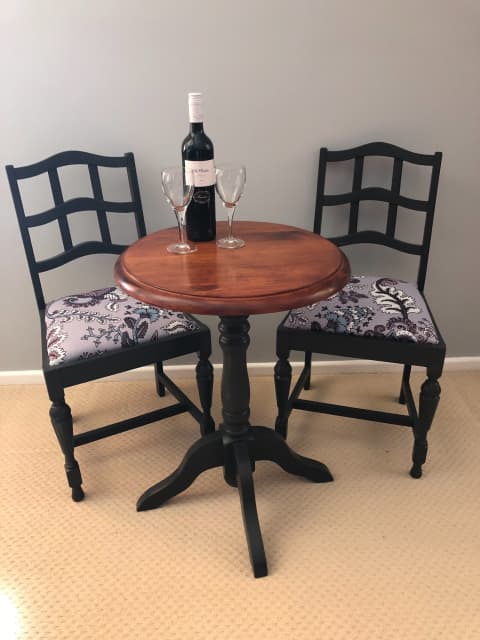 shabby chic table and chairs gumtree