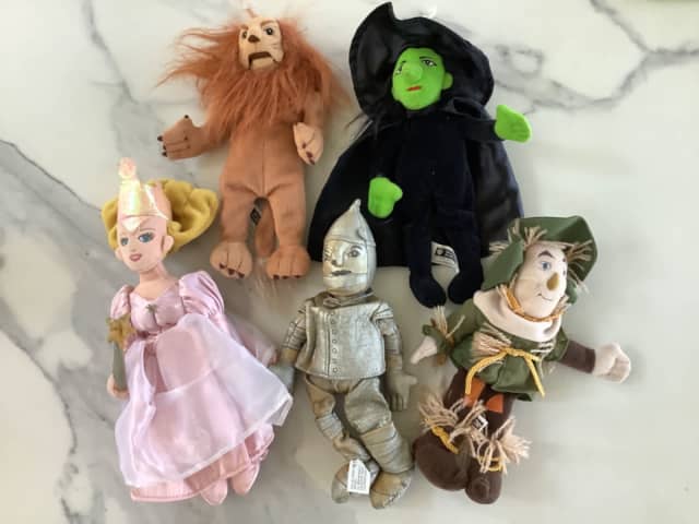 Vintage 1998 - Warner Bros, Wizard of OZ Plush Dolls. STORED FROM NEW ...