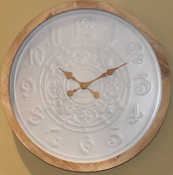 STUNNING Hampton Style Large Wood Wall Clock 67 cm BRAND NEW Clocks
