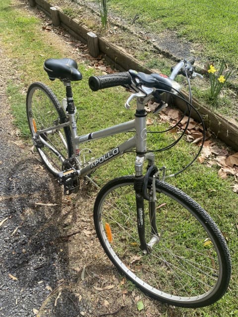 gumtree womens hybrid bike